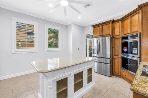 Touwnhouse à vendre à Saint Petersburg, Floride: 3 chambres, 277.03 m2 № 1909894 - photo 7