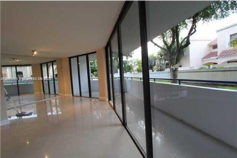 Copropriété à louer à Aventura, Floride: 2 chambres, 116.59 m2 № 1967753 - photo 5