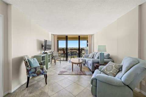 Condo in Saint Pete Beach, Florida, 2 bedrooms  № 1733695 - photo 15