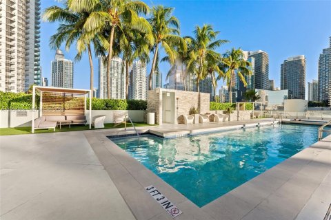 Condo in Miami, Florida, 1 bedroom  № 2053041 - photo 16