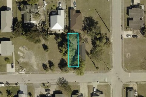 Land in Fort Myers, Florida № 2161259 - photo 2