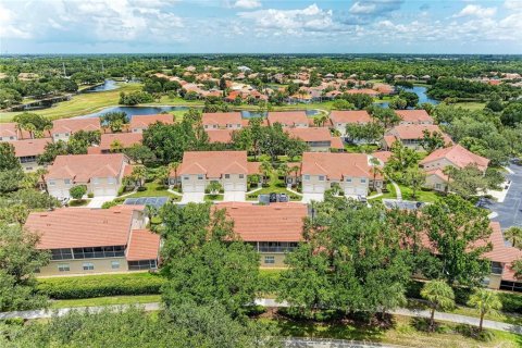 Condo in Bradenton, Florida, 2 bedrooms № 2266494 - photo 5