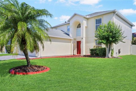 House in Orlando, Florida 4 bedrooms, 203.64 sq.m. № 1725542 - photo 2