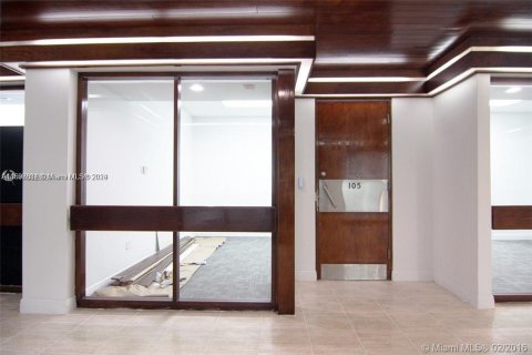 Immobilier commercial à vendre à North Miami, Floride № 1958811 - photo 5