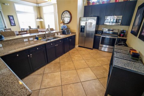 Condominio en venta en Windermere, Florida, 2 dormitorios, 107.86 m2 № 2208500 - foto 24