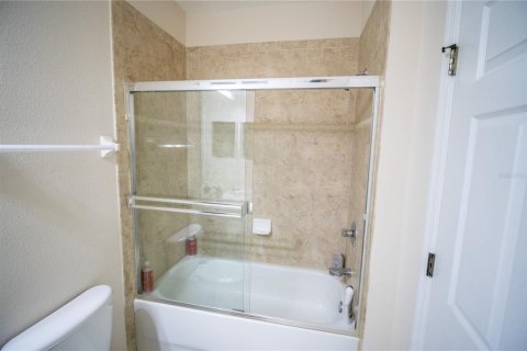 Condominio en venta en Windermere, Florida, 2 dormitorios, 107.86 m2 № 2208500 - foto 16