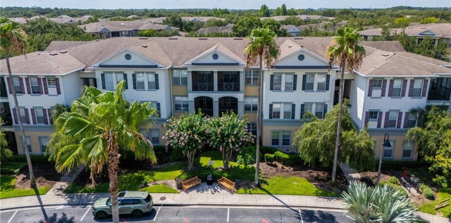 Condominio en Windermere, Florida, 2 dormitorios № 2208500