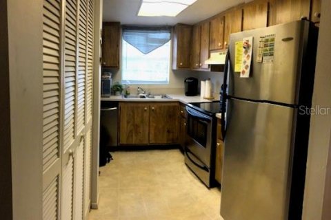 Condominio en alquiler en Fort Myers, Florida, 2 dormitorios, 68 m2 № 1905626 - foto 3