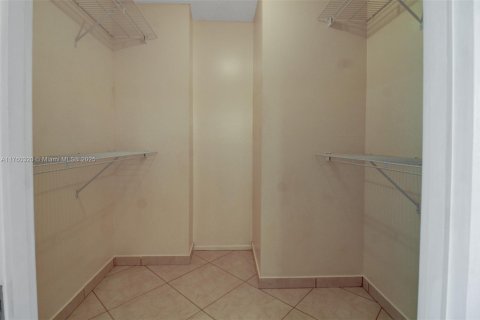 Купить кондоминиум в Авентура, Флорида 1 спальня, 93.37м2, № 1699332 - фото 10
