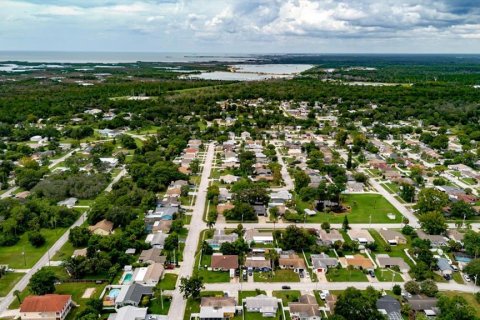 House in Hudson, Florida 2 bedrooms, 152.92 sq.m. № 1881372 - photo 19