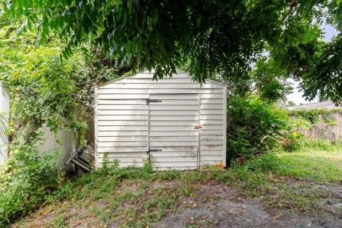 House in Hudson, Florida 2 bedrooms, 152.92 sq.m. № 1881372 - photo 16