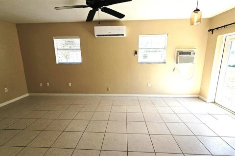 Appartement à louer à Englewood, Floride: 1 chambre, 46.45 m2 № 2167737 - photo 3
