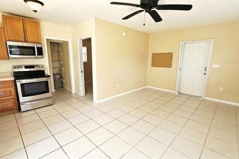 Appartement à louer à Englewood, Floride: 1 chambre, 46.45 m2 № 2167737 - photo 4