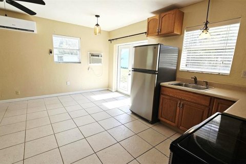 Appartement à louer à Englewood, Floride: 1 chambre, 46.45 m2 № 2167737 - photo 6