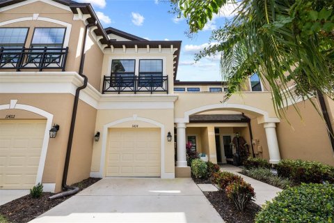 Touwnhouse à vendre à Tampa, Floride: 3 chambres, 157.93 m2 № 2429392 - photo 4