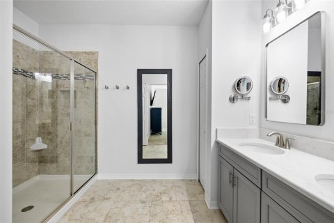 Touwnhouse à vendre à Tampa, Floride: 3 chambres, 157.93 m2 № 2429392 - photo 27