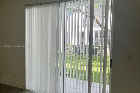 Condominio en venta en Sunrise, Florida, 2 dormitorios, 98.85 m2 № 1921713 - foto 13