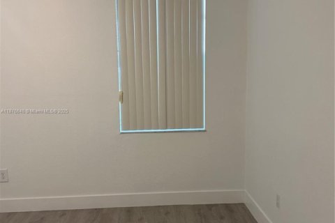 Condominio en venta en Sunrise, Florida, 2 dormitorios, 98.85 m2 № 1921713 - foto 16