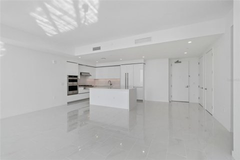 Condominio en venta en Saint Petersburg, Florida, 2 dormitorios, 178.47 m2 № 2217186 - foto 23