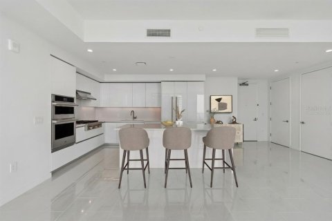 Condominio en venta en Saint Petersburg, Florida, 2 dormitorios, 178.47 m2 № 2217186 - foto 24