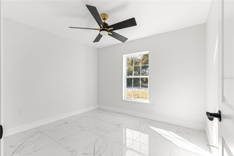 House in Belleview, Florida 3 bedrooms, 107.4 sq.m. № 2226735 - photo 8