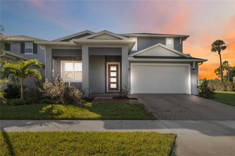 Casa en RIVERSIDE OAKS en Sanford, Florida 4 dormitorios, 319.49 m2 № 2148949