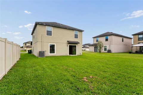 Villa ou maison à vendre à Lakeland, Floride: 4 chambres, 174.66 m2 № 2398672 - photo 25