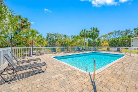 Condominio en alquiler en Sarasota, Florida, 2 dormitorios, 92.9 m2 № 1884019 - foto 17