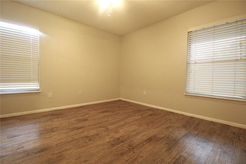 Condominio en alquiler en Sarasota, Florida, 2 dormitorios, 92.9 m2 № 1884019 - foto 7