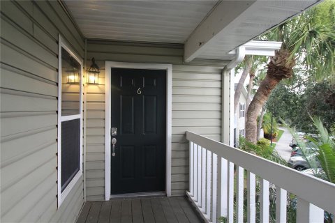 Condominio en alquiler en Sarasota, Florida, 2 dormitorios, 92.9 m2 № 1884019 - foto 2