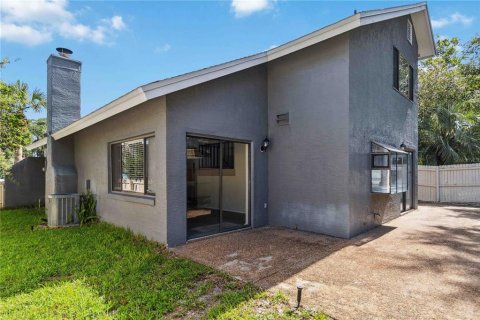 Снять в аренду виллу или дом в Лонгвуд, Флорида 3 спальни, 181.35м2, № 1854106 - фото 22