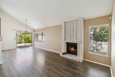 Снять в аренду виллу или дом в Лонгвуд, Флорида 3 спальни, 181.35м2, № 1854106 - фото 4