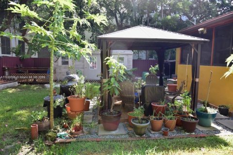 Casa en venta en Miami, Florida, 2 dormitorios, 88.44 m2 № 1985152 - foto 15