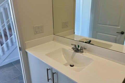 Townhouse in Homestead, Florida 3 bedrooms, 123.37 sq.m. № 2084182 - photo 25
