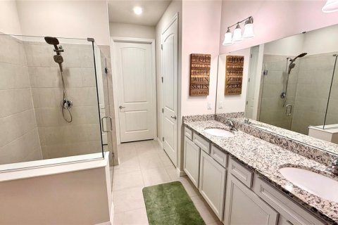 House in Riverview, Florida 3 bedrooms, 205.13 sq.m. № 1911316 - photo 18