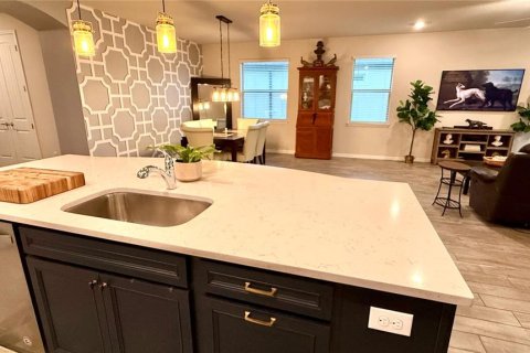 House in Riverview, Florida 3 bedrooms, 205.13 sq.m. № 1911316 - photo 12