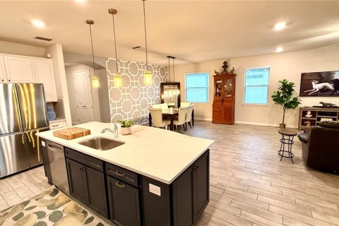 House in Riverview, Florida 3 bedrooms, 205.13 sq.m. № 1911316 - photo 13
