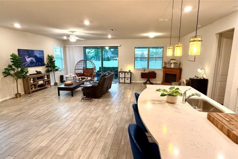 House in Riverview, Florida 3 bedrooms, 205.13 sq.m. № 1911316 - photo 11
