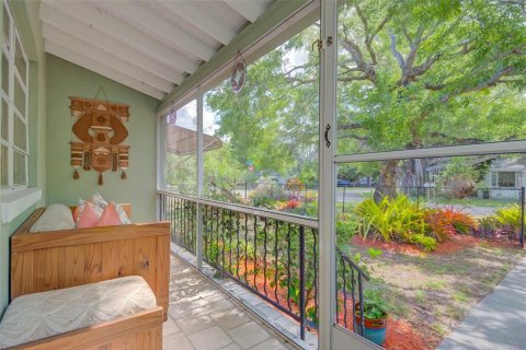 House in Fort Myers, Florida 2 bedrooms, 102.19 sq.m. № 1823338 - photo 4