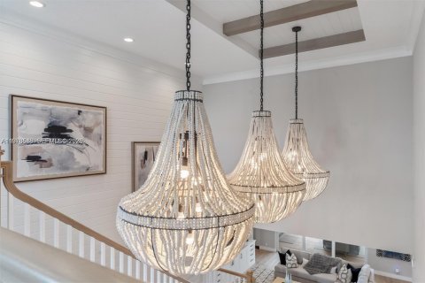 House in Palm Beach Gardens, Florida 5 bedrooms, 345.41 sq.m. № 2044395 - photo 19