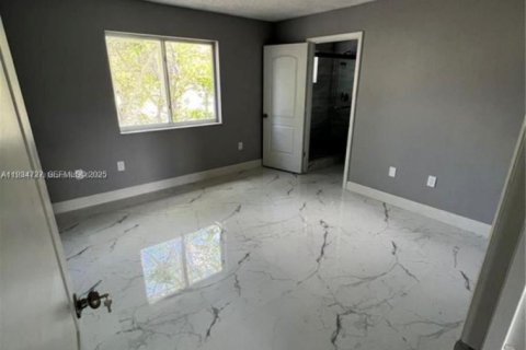 Copropriété à louer à Miami, Floride: 4 chambres, 123.56 m2 № 1992926 - photo 7