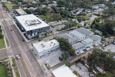 Immobilier commercial à louer à Saint Petersburg, Floride: 392.05 m2 № 2405297 - photo 6