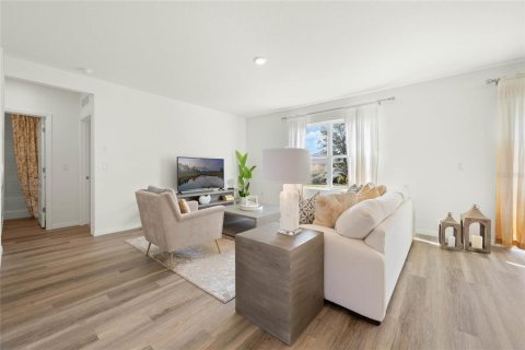Casa en venta en Port Orange, Florida, 5 dormitorios, 241.64 m2 № 1880461 - foto 16