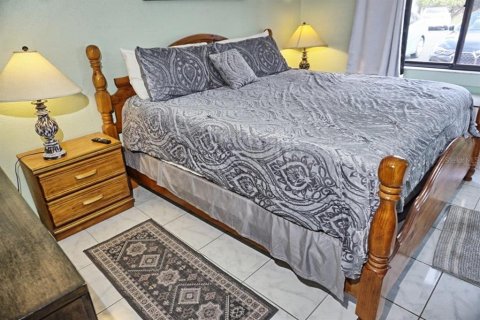 Condo in Lutz, Florida, 1 bedroom  № 2143343 - photo 14