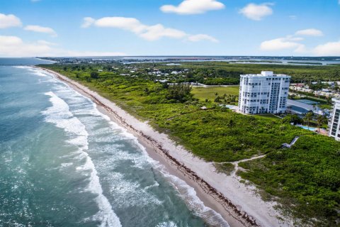 Condo in St. Lucie, Florida, 2 bedrooms  № 2192180 - photo 24
