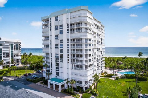 Condo in St. Lucie, Florida, 2 bedrooms  № 2192180 - photo 20