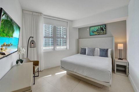 Condominio en alquiler en Hollywood, Florida, 3 dormitorios, 164.53 m2 № 2060114 - foto 28