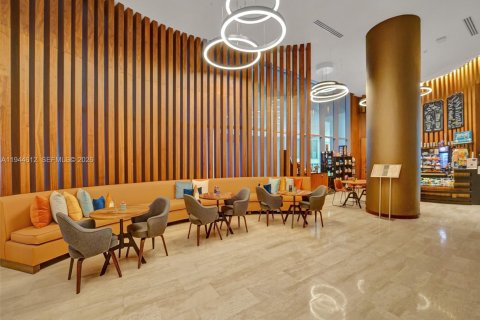 Condominio en alquiler en Hollywood, Florida, 3 dormitorios, 164.53 m2 № 2060114 - foto 12