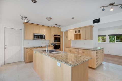 Casa en venta en Orlando, Florida, 4 dormitorios, 205.87 m2 № 1915765 - foto 13