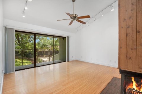 Casa en venta en Orlando, Florida, 4 dormitorios, 205.87 m2 № 1915765 - foto 18